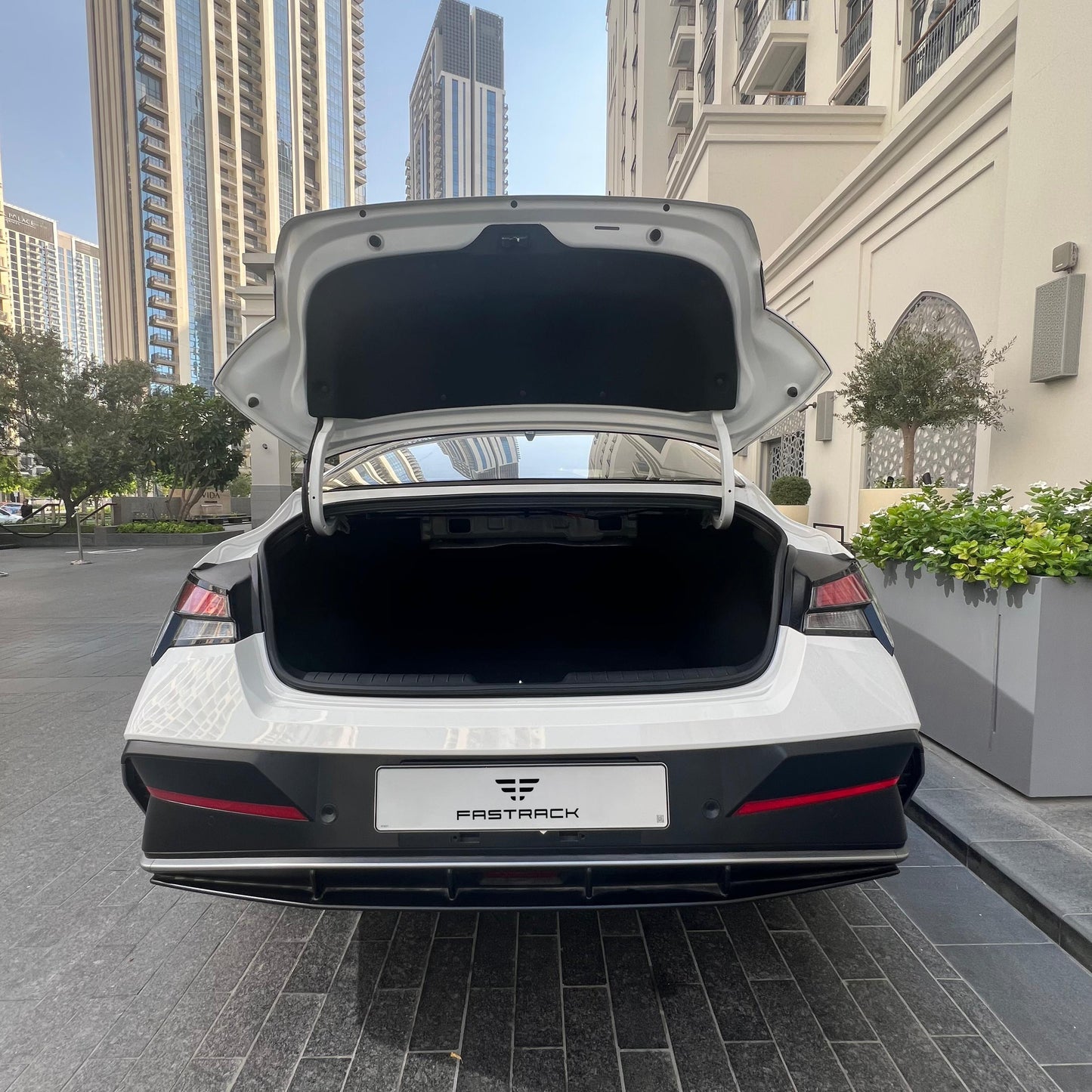 Hyundai Elantra 2025