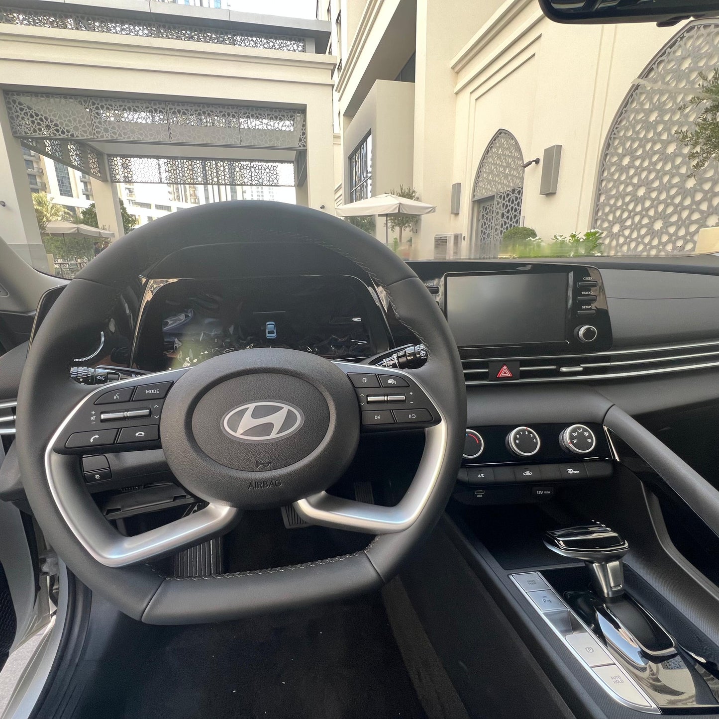 Hyundai Elantra 2025